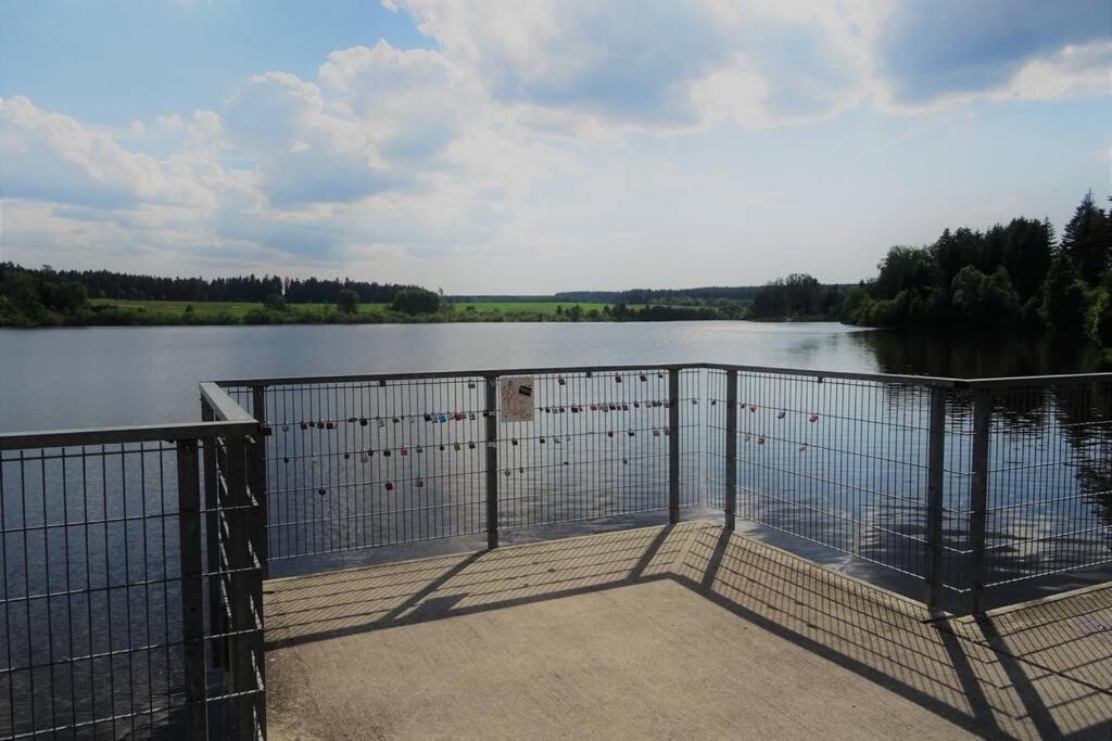 Modernes Mit Traumhaftem Blick Ins Gruene Apartment